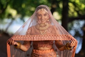 Peeyush Kaushik Photography  Wedding Photographers  Profile 1