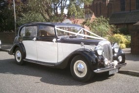 Classic Wedding Wheels Limousine Hire Profile 1
