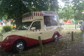 Vintage ices Ice Cream Van Hire Profile 1