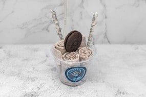 Sparklerolls Dessertz  Ice Cream Cart Hire Profile 1