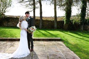 Victoria Grimshaw Photography Wedding Photographers  Profile 1