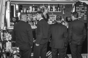 The Tipple Trailer Mobile Bar Hire Profile 1