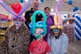 Rainbow Faces Ltd Balloon Modellers Profile 1