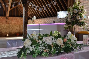 illuminated bar, mobile bar, events bar, mobile catering, donuts,coffee,wedding bars,bar,pub,burger van, food van,