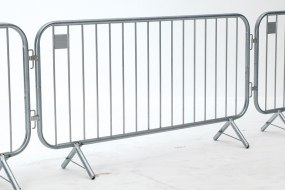 Toploo Event Hire Event Fencing Profile 1