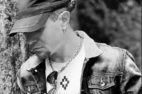 Daniel Leigh Rock Band Hire Profile 1