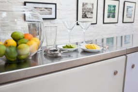 Bar Simple Cocktail Bar Hire Profile 1
