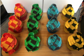 Rachel Bakes Cupcake Makers Profile 1