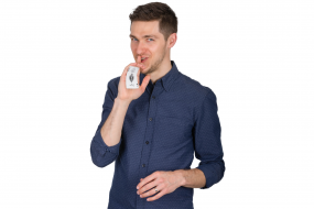 David Deanie Children's Magicians Profile 1