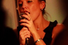 Sarah Louise Singers Profile 1