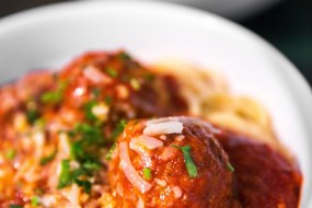 Pastini Queen Event Catering Profile 1