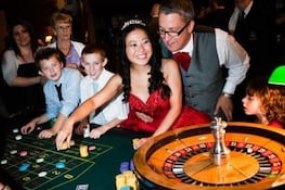 Miss Deal Mobile Fun Casino Hire Fun and Games Profile 1