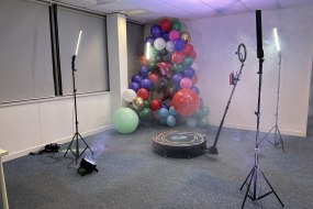 The party people  360 Photo Booth Hire Profile 1