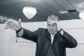 Carl John Mind Reader Party Entertainers Profile 1