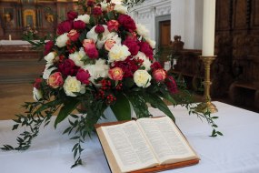 Herts Vintage China Hire Event Planners Profile 1