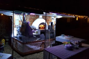 The Little Oven of Joy Pizza Van Hire Profile 1