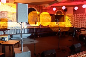 Medium Live music set up