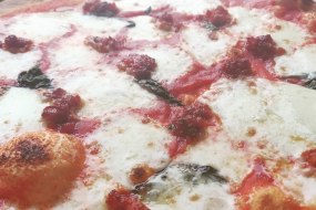 World Pizza Food Van Hire Profile 1