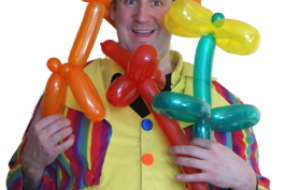Uncle Brian Entertainment and Event Management Balloon Modellers Profile 1