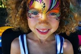 Oodles of Doodles  Face Painter Hire Profile 1