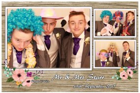 Props 'n' Pics Entertainment Photo Booth Hire Profile 1