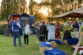 The Crafty Pony Mobile Wine Bar hire Profile 1