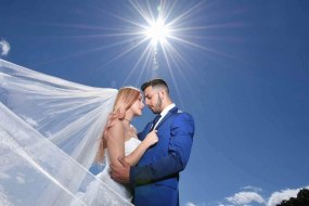 Darren Brookfield Wedding Photographers Profile 1