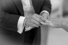 Disco Couture Wedding Photographers Profile 1