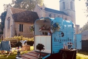 Tipple and Fizz Mobile Gin Bar Hire Profile 1