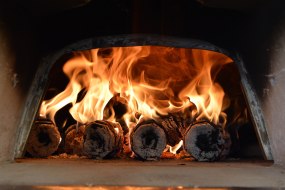 Pizza Via Wedding Catering Profile 1