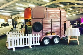 Fizzy Squirrel Mobile Bar Hire Profile 1