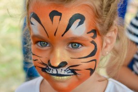 Feelgoodpainted  Face Painter Hire Profile 1