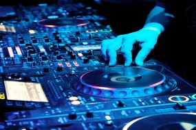 Elite Djz Bands and DJs Profile 1
