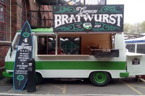 Henri the Pizza, Bratwurst Pergeot J9 van