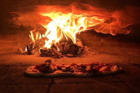 The Artisan Cook Pizza Van Hire Profile 1