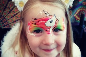 Katie's Festival Faces Glitter Bar Hire Profile 1
