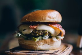 Knowing Meat Knowing You  Burger Van Hire Profile 1