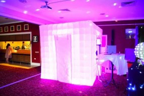 Ultimate Occasions Photo Booth Hire Profile 1