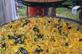 The Perfect Pig  Paella Catering Profile 1