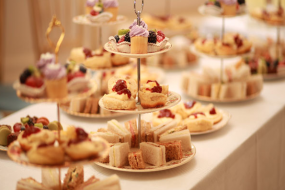 Vintage Style Teas Canapes Profile 1