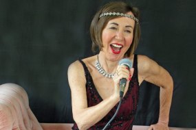 Katharine Collett Soprano, Entertainer, Speaker After Dinner Speakers Profile 1