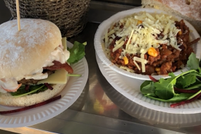 Mumma Jones Burger Van Hire Profile 1