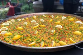 Smoking Hot Pig Paella Catering Profile 1