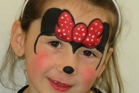 Caroline Fun Faces Temporary Tattooists Profile 1