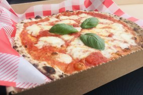 The Roaming Dough Pizza Van Hire Profile 1