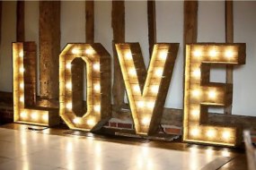 Picture Cabin  Light Up Letter Hire Profile 1