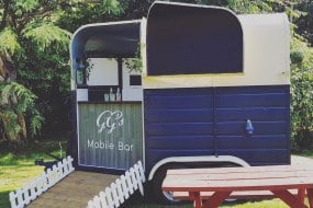 GGs Mobile Bar Horsebox Bar Hire Profile 1