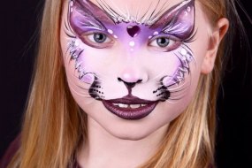 Julie Connor Art Face Painter Hire Profile 1