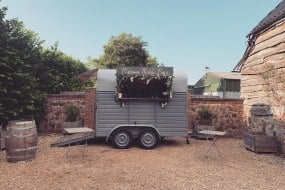 Platinum Mobile Bars Mobile Gin Bar Hire Profile 1
