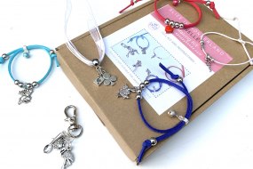 Alice in Wonderland Jewellery Making Kit - order online at www.purepoppybeads.com